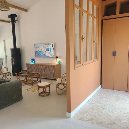 Maison Rénovée, 5 Min à Pied De La Plage, Jardin