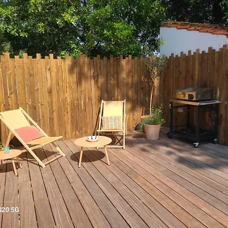 Casa vacanze Maison Rénovée, 5 Min à Pied De La Plage, Jardin *